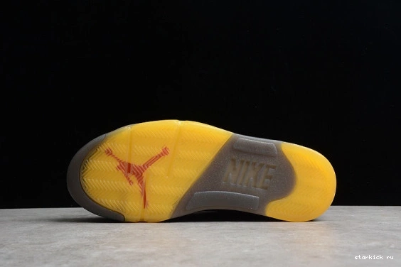 Air  O-W Jordan 5 CT8480-001 CT8480-001 Retro Black Red Muslin-Fire 0224